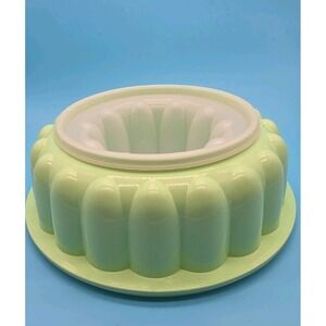 Tupperware Jello Mold Mint Green Vintage 9" 3 Pieces